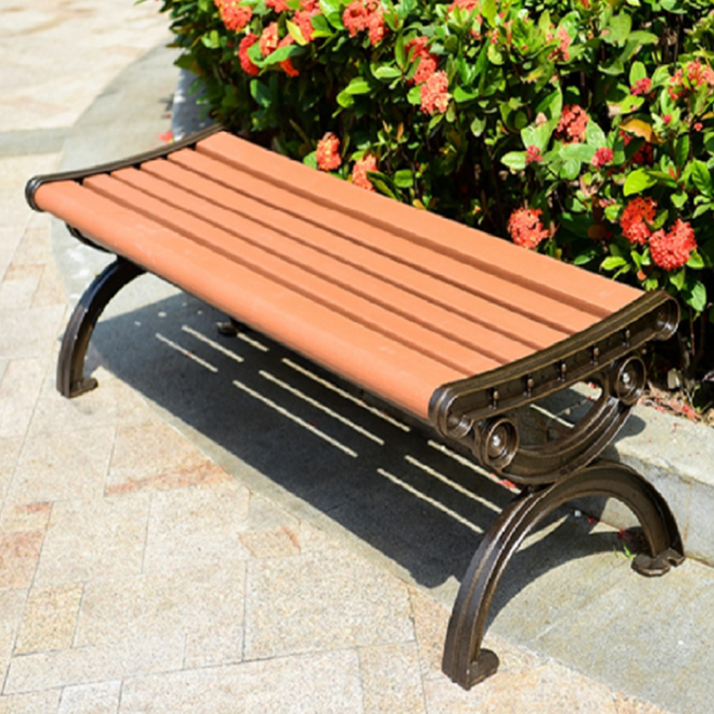 في الهواء الطلق أنماط مختلفة منحني WPC Garden Bench